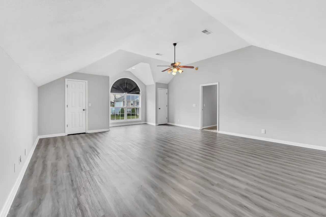 2552 Hattington Dr #NA - Photo 6 of 16