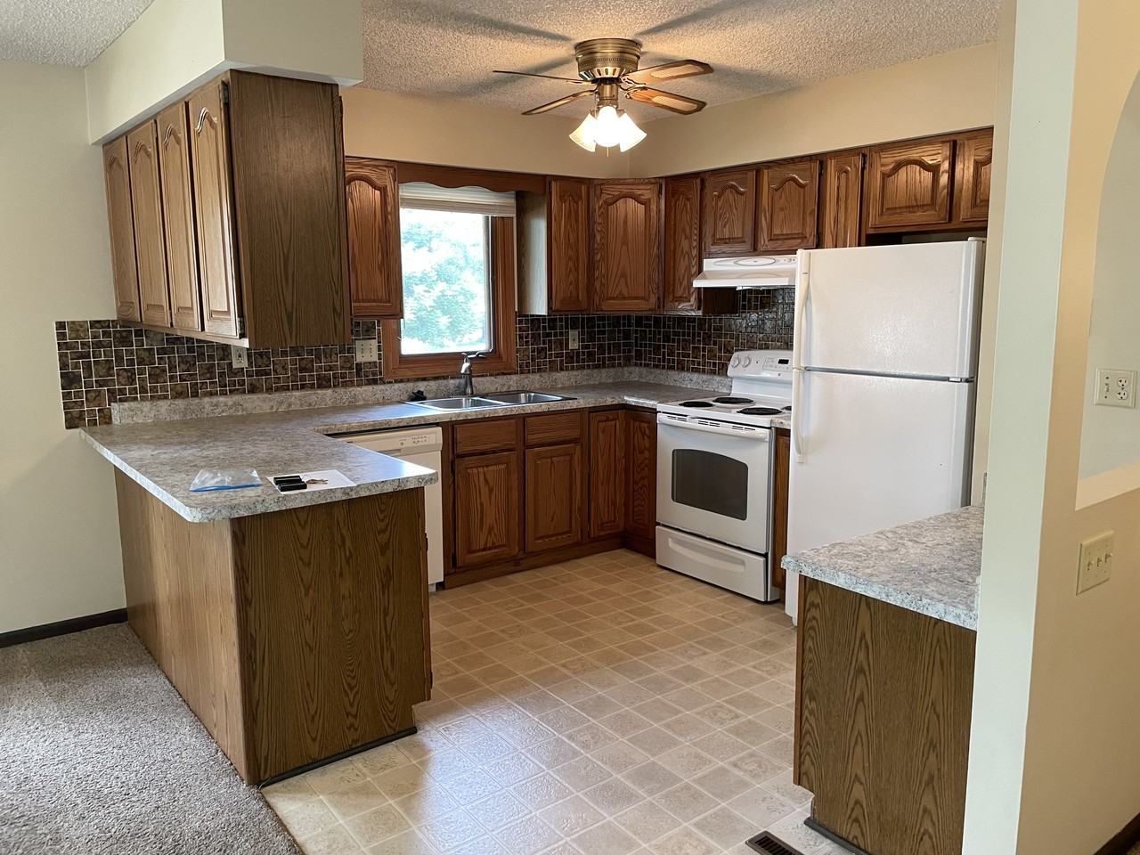 6201 Deerwood Dr #NA - Photo 5 of 22