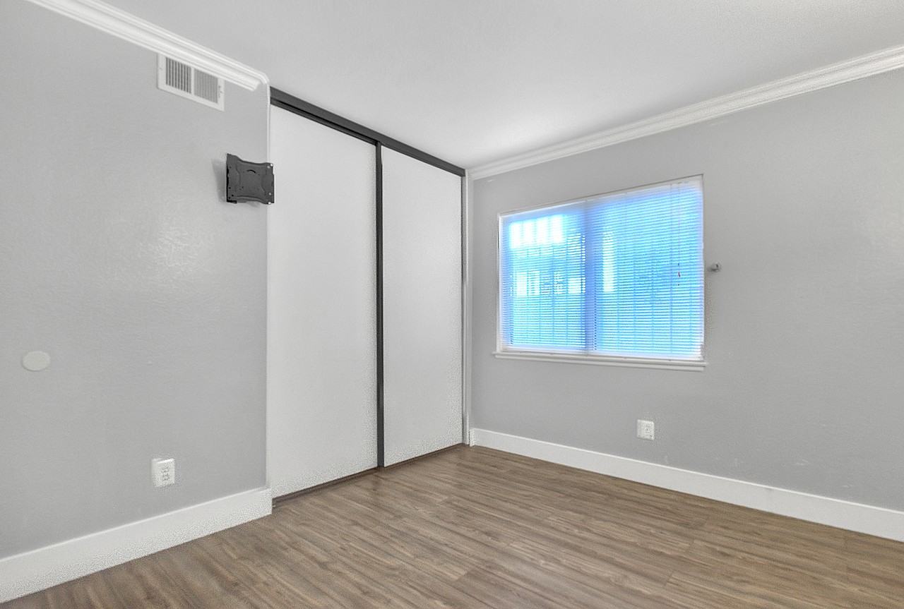 30279 Silver Ridge Ct #NA - Photo 7 of 50