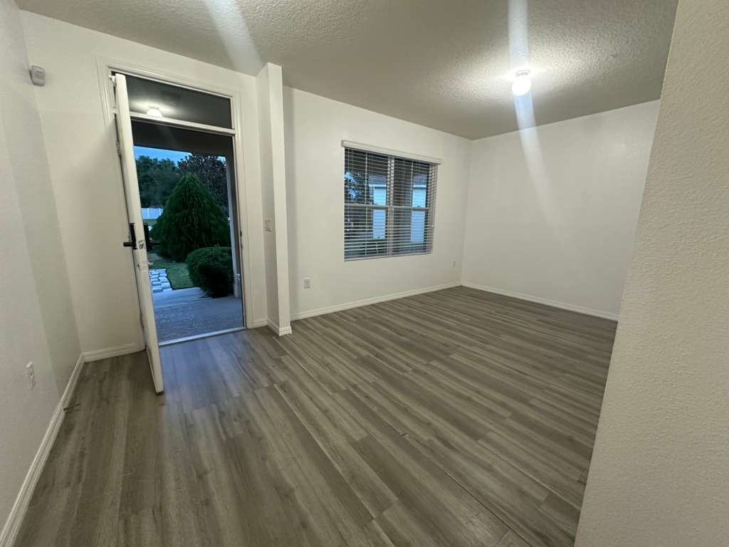 881 Lake Cummings Blvd #NA - Photo 5 of 39