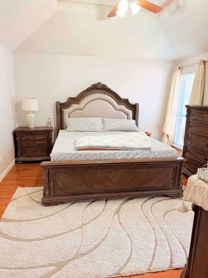 555 Village Green Dr #NA - Photo 6 of 13