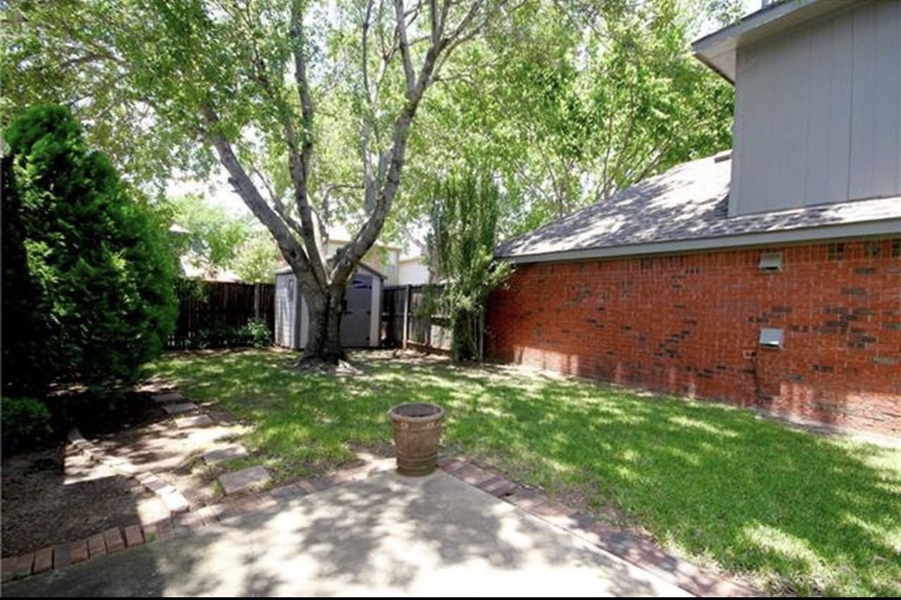 555 Village Green Dr #NA - Photo 7 of 13