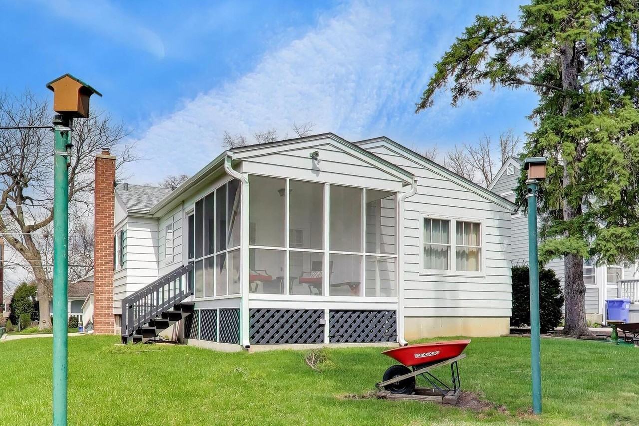 311 Elm St #NA - Photo 3 of 32