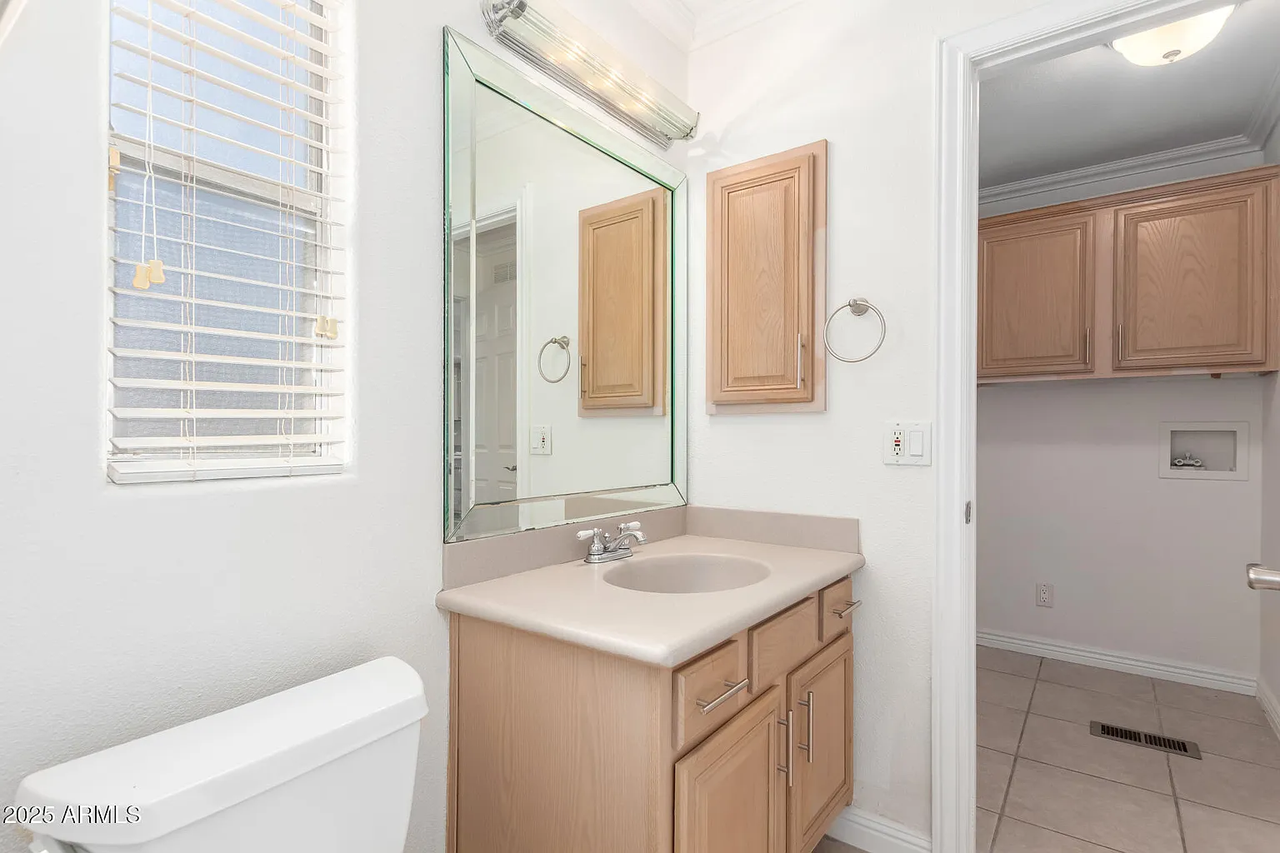 2819 W Louise Dr #NA - Photo 6 of 14
