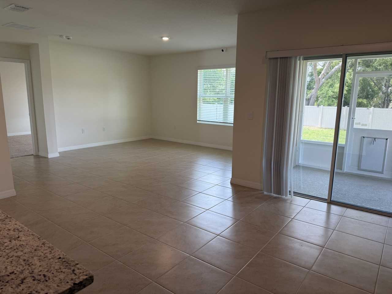 2761 Summerfield St #NA - Photo 5 of 12