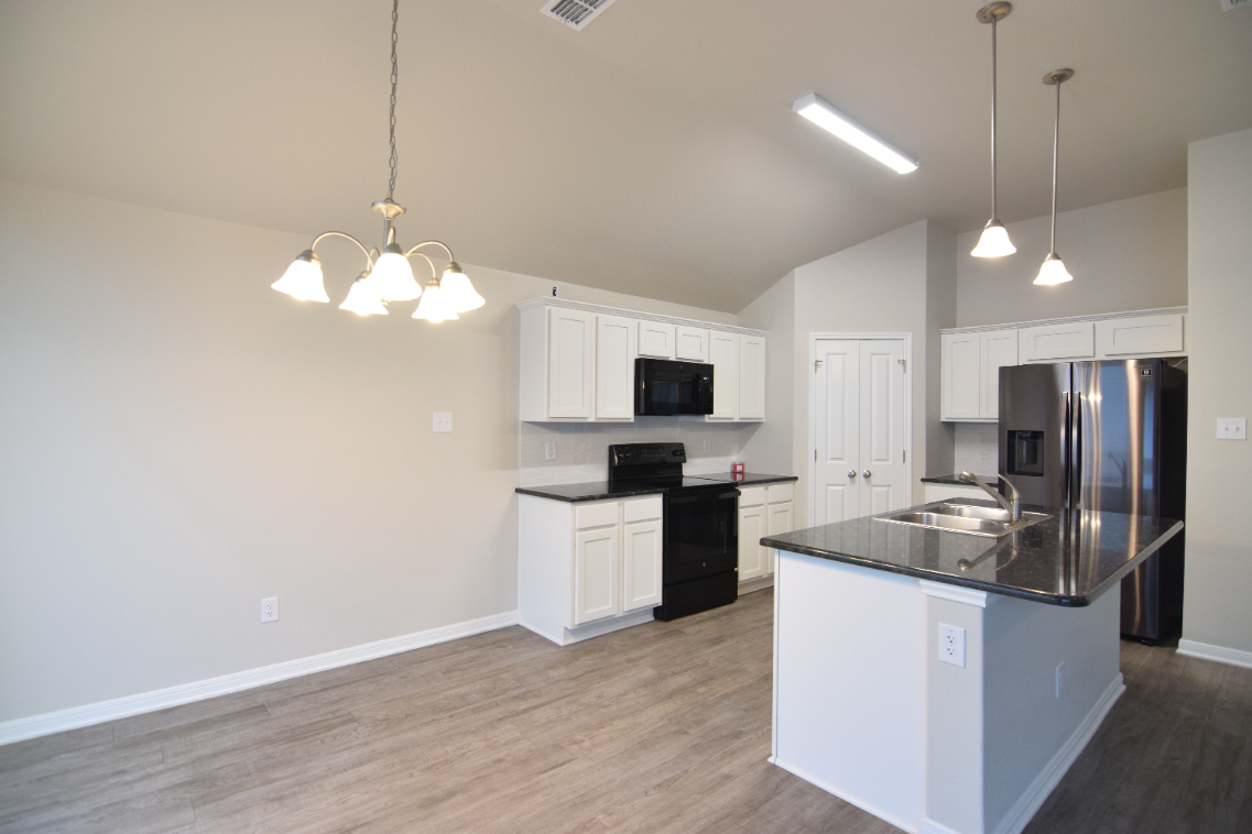 1250 Lakeway Crossing Dr #NA - Photo 5 of 23