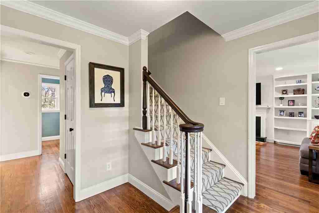 4336 Fox Creek Dr #1 - Photo 4 of 37