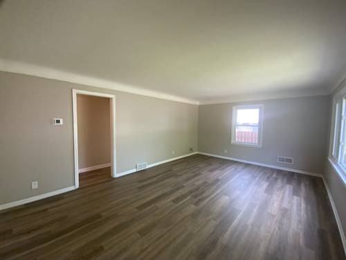 7228 Harriet Avenue - Photo 3 of 9