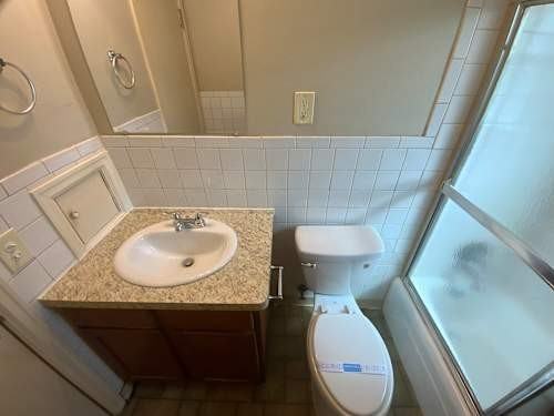 7228 Harriet Avenue - Photo 6 of 9