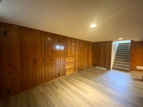 7228 Harriet Avenue - Photo 7 of 9