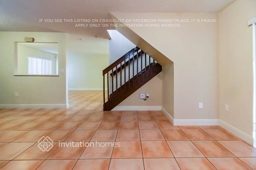 18118 Sw 154th Ct - Photo 5 of 20