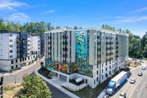 featured image of 3815 Elwood Ave