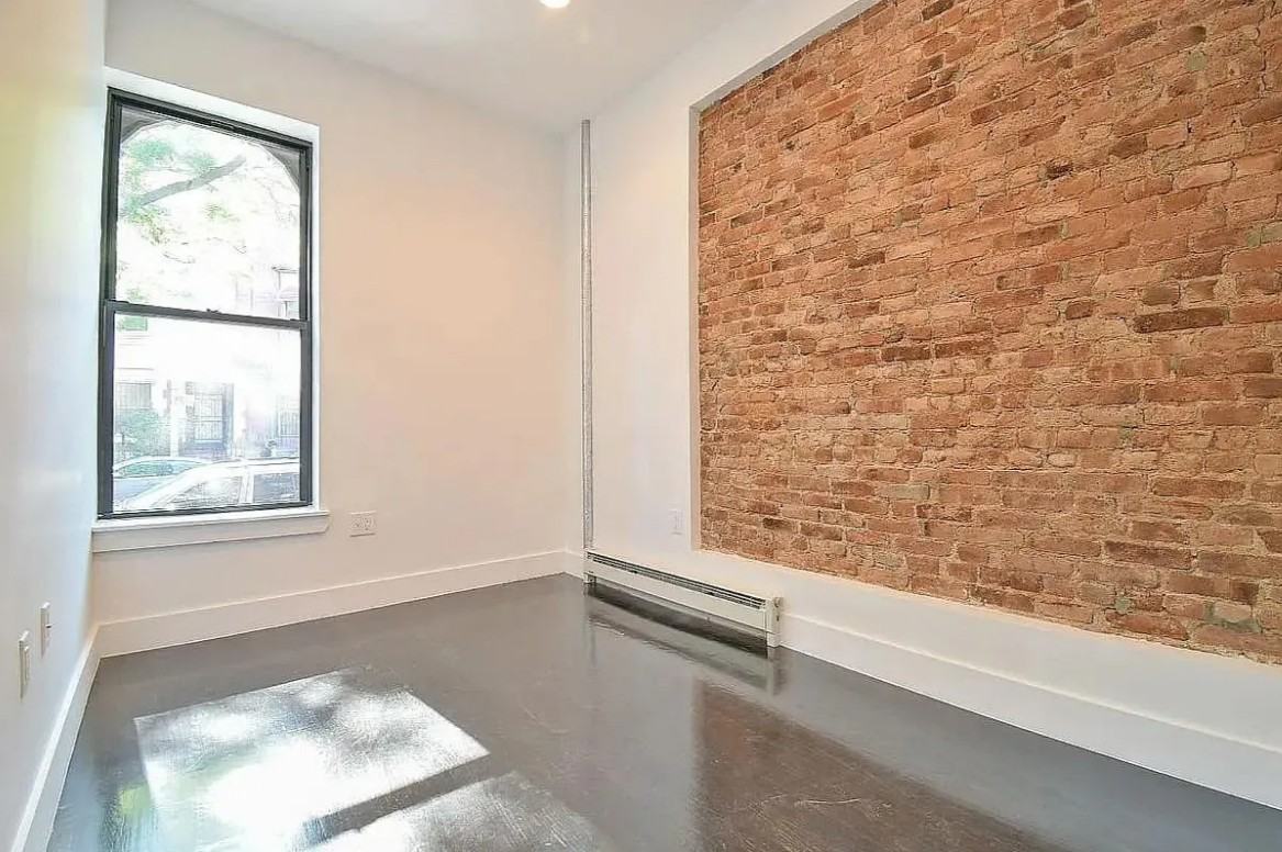 70 Brooklyn Avenue #10 - Photo 5 of 5
