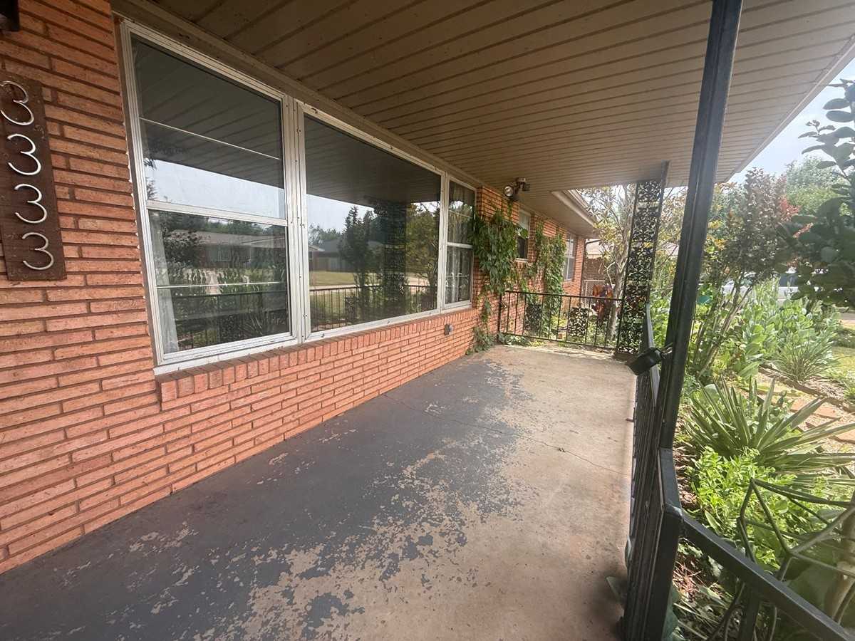 3333 Nw 62nd St #1 - Photo 5 of 48