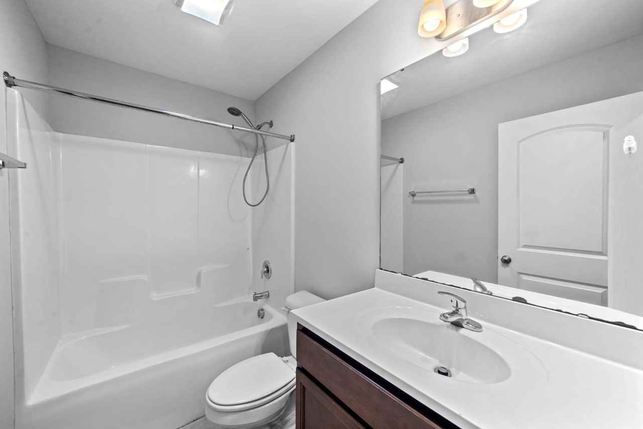 3908 West Vancroft Circle - Photo 5 of 10