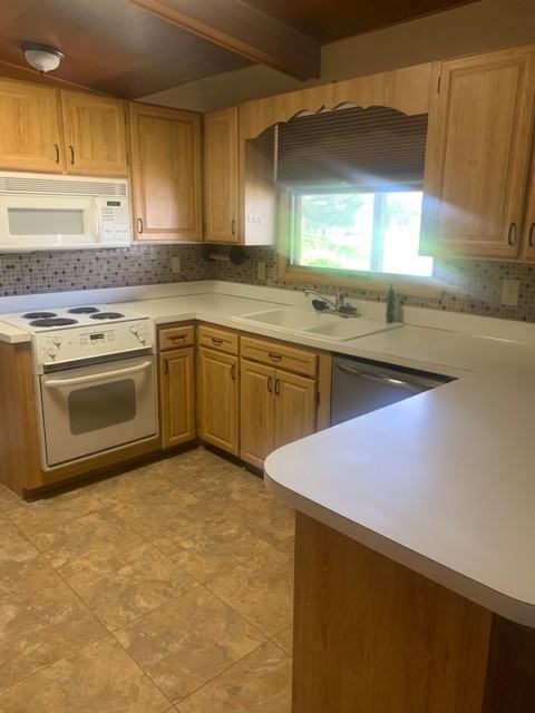 2917 Tomahawk Dr #1 - Photo 5 of 21