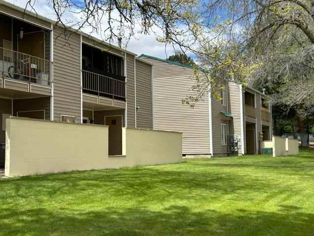 1661 5th Street - Photo 6 of 35
