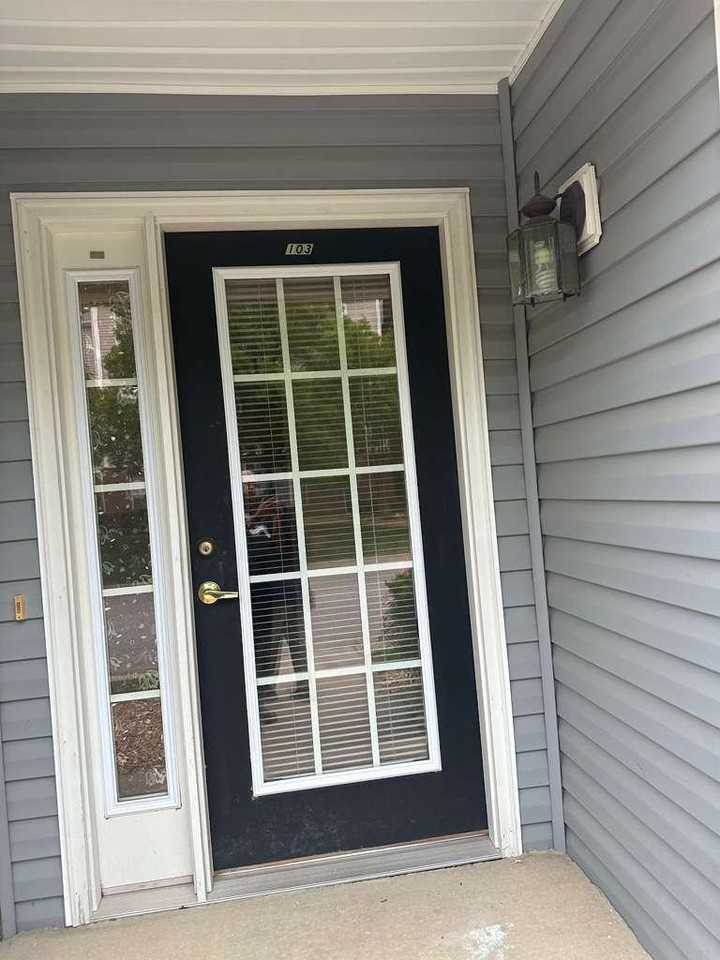 11230 Centway Park Dr - Photo 2 of 20