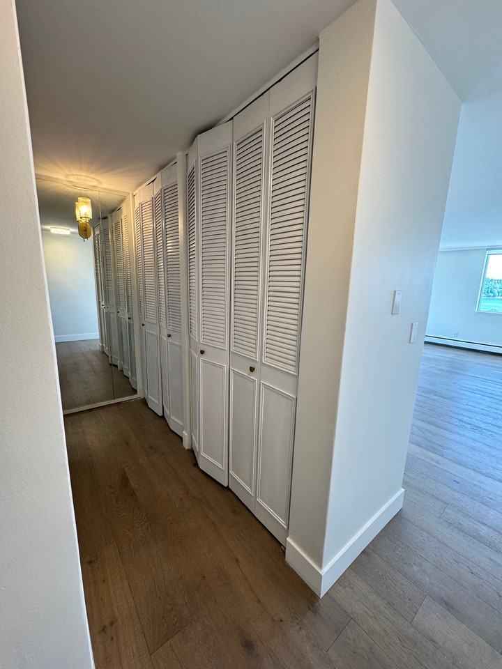 555 13th Street #1101 - Photo 4 of 45