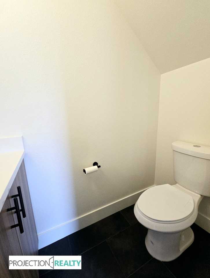 7460 N Oswego Ave #1 - Photo 7 of 19
