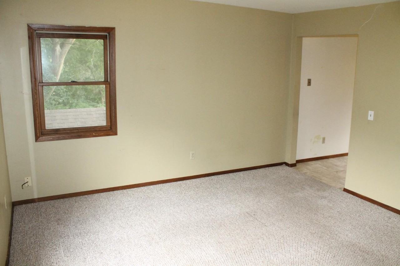 412 Cottage Ave - Photo 6 of 11
