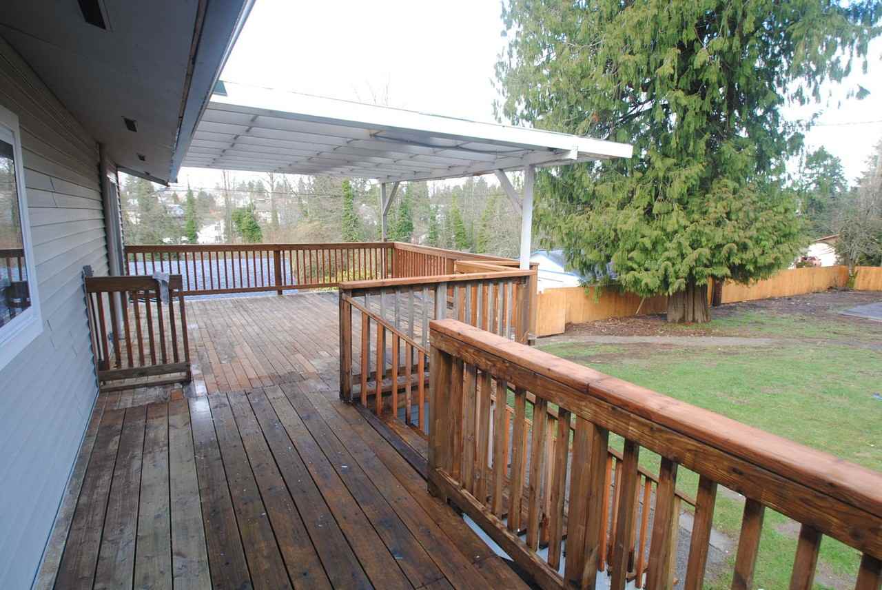 5721 104th St E - Photo 2 of 21