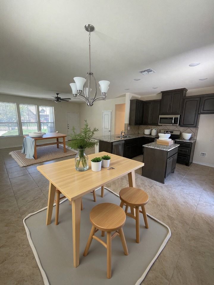 218 Coopwood Ave #1 - Photo 7 of 27
