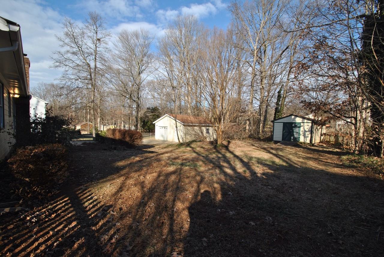 5702 Wildberry Dr - Photo 2 of 12