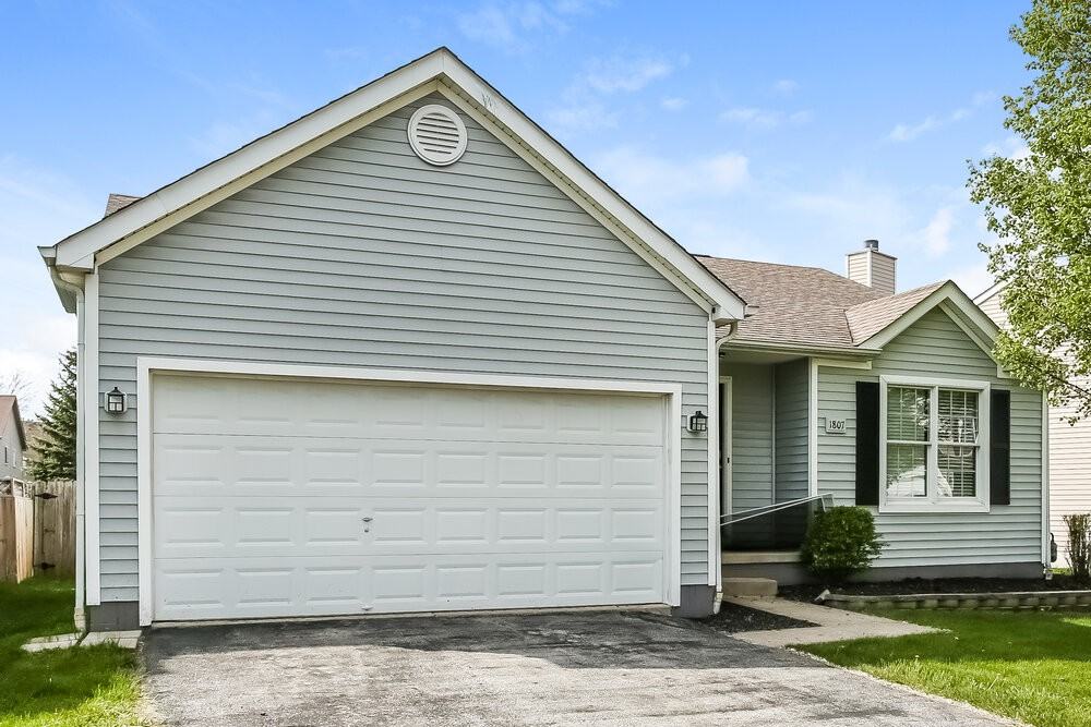 1807 Brandigen Ln - Photo 2 of 17