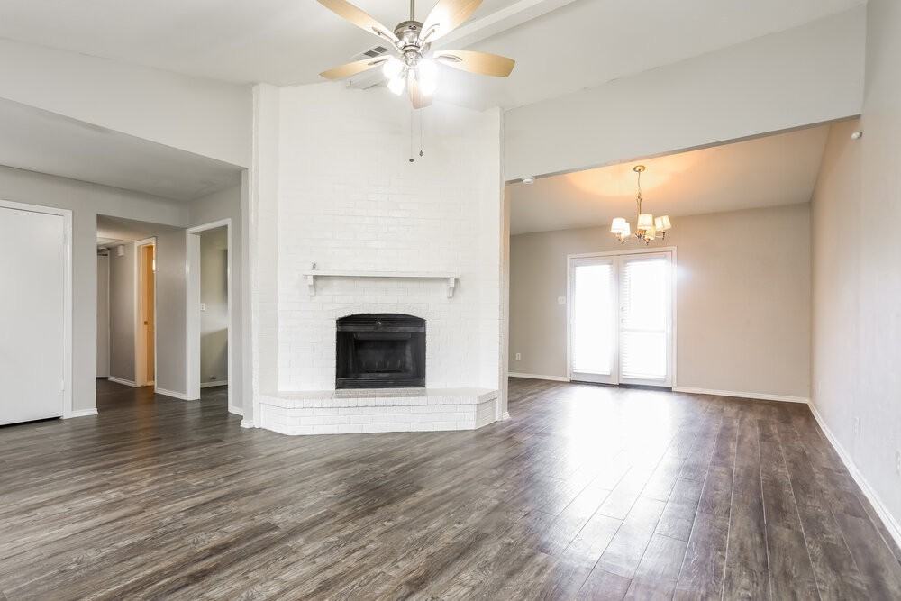 490 Rainier St - Photo 5 of 16