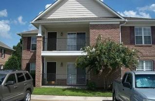 1800 Balmoral Dr #1 - Photo 1 of 1
