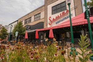 featured image of 102 W 6th St