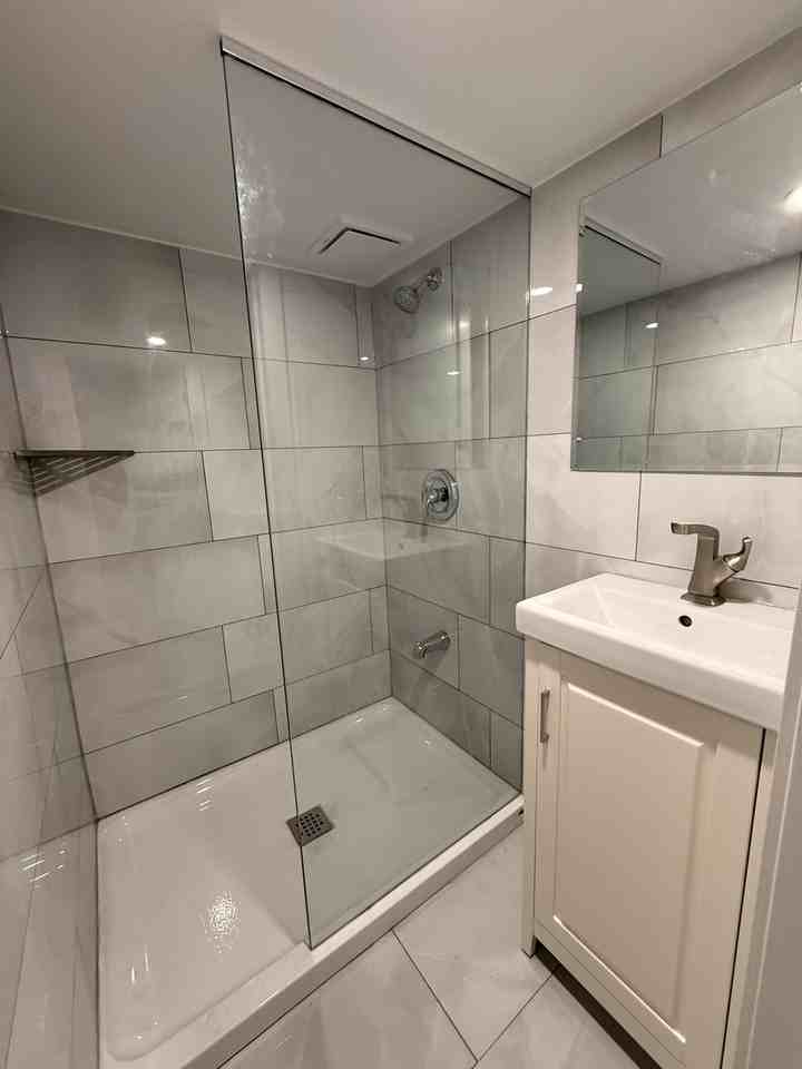 481 Shaw St - Photo 5 of 5