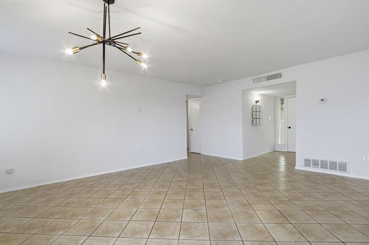 10837 Gemstone St #1 - Photo 7 of 46