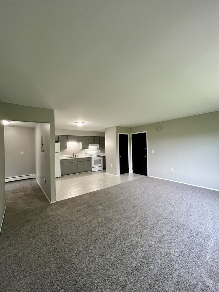 18646 Van Horn Rd #1 - Photo 3 of 9