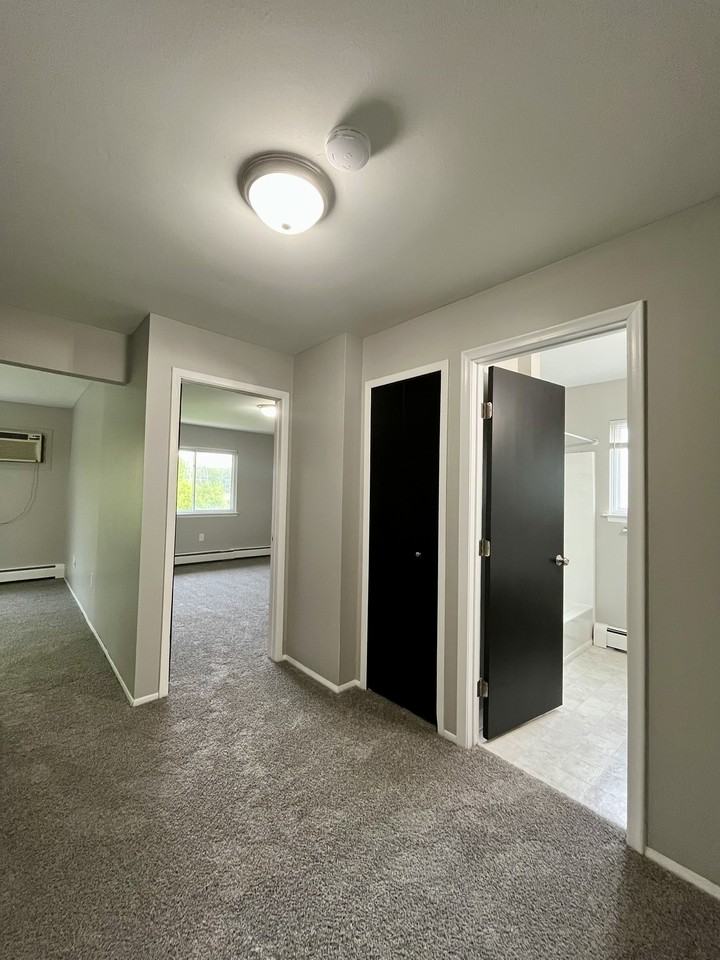 18646 Van Horn Rd #1 - Photo 5 of 9