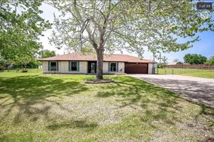 2005 Magic Hill Dr - Photo 1 of 1
