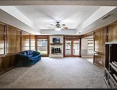 2005 Magic Hill Dr - Photo 6 of 16