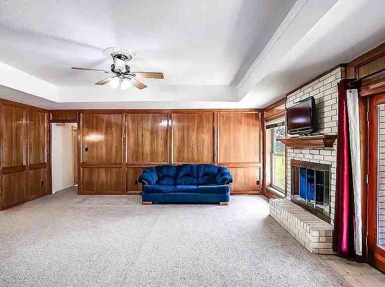 2005 Magic Hill Dr - Photo 7 of 16