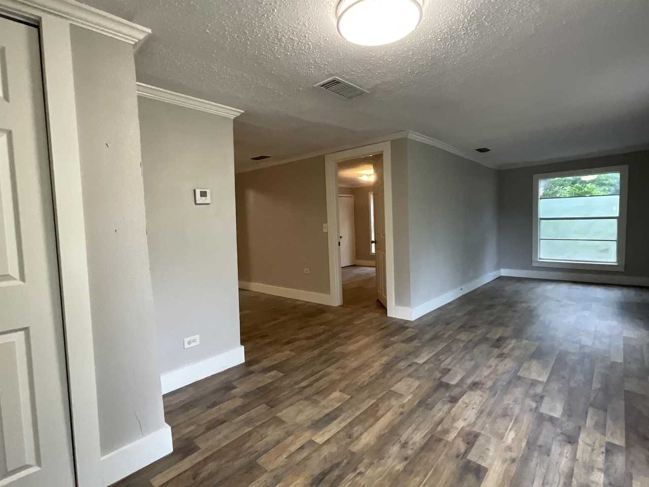 560 Athens St #580 - Photo 7 of 13