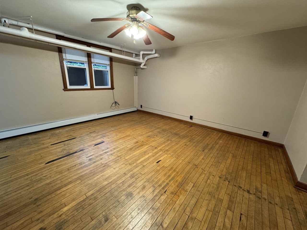 ABM Apartments - 1105 Northeast 5th Street #1 - Photo 5 of 15