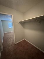 featured image of 909 Applewood Ln #1