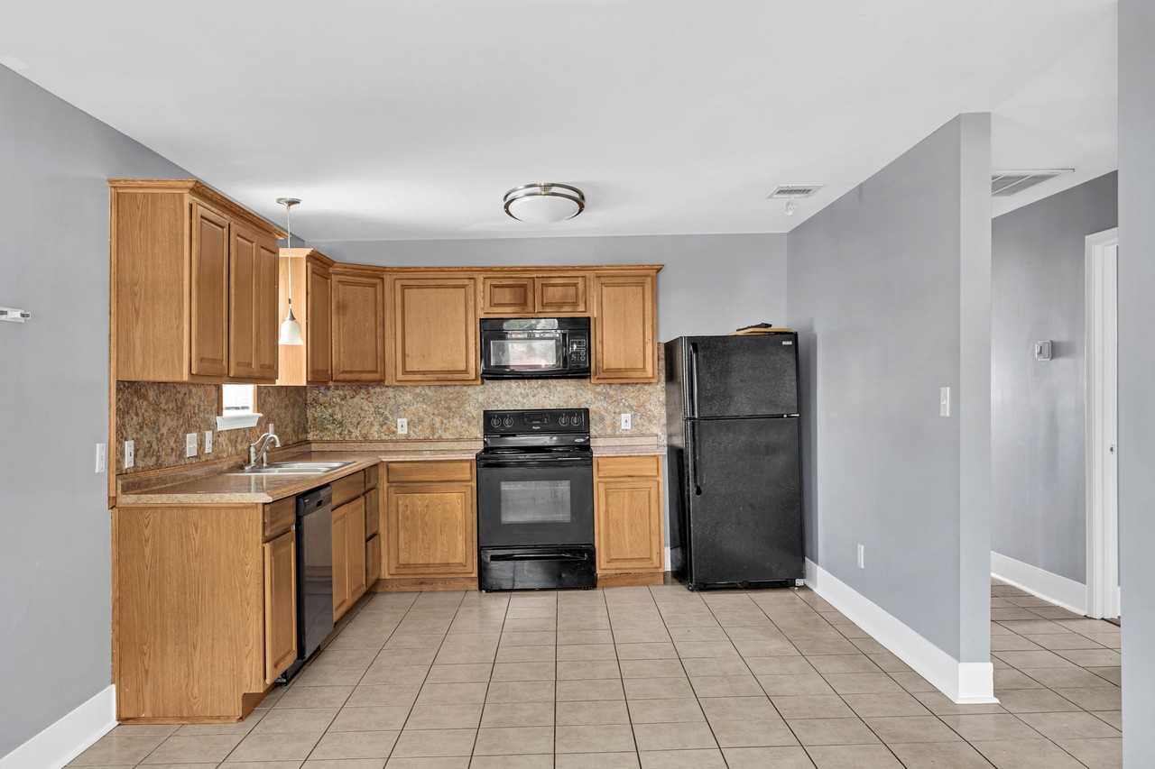 5151 Saint Anthony Ave #1 - Photo 3 of 19