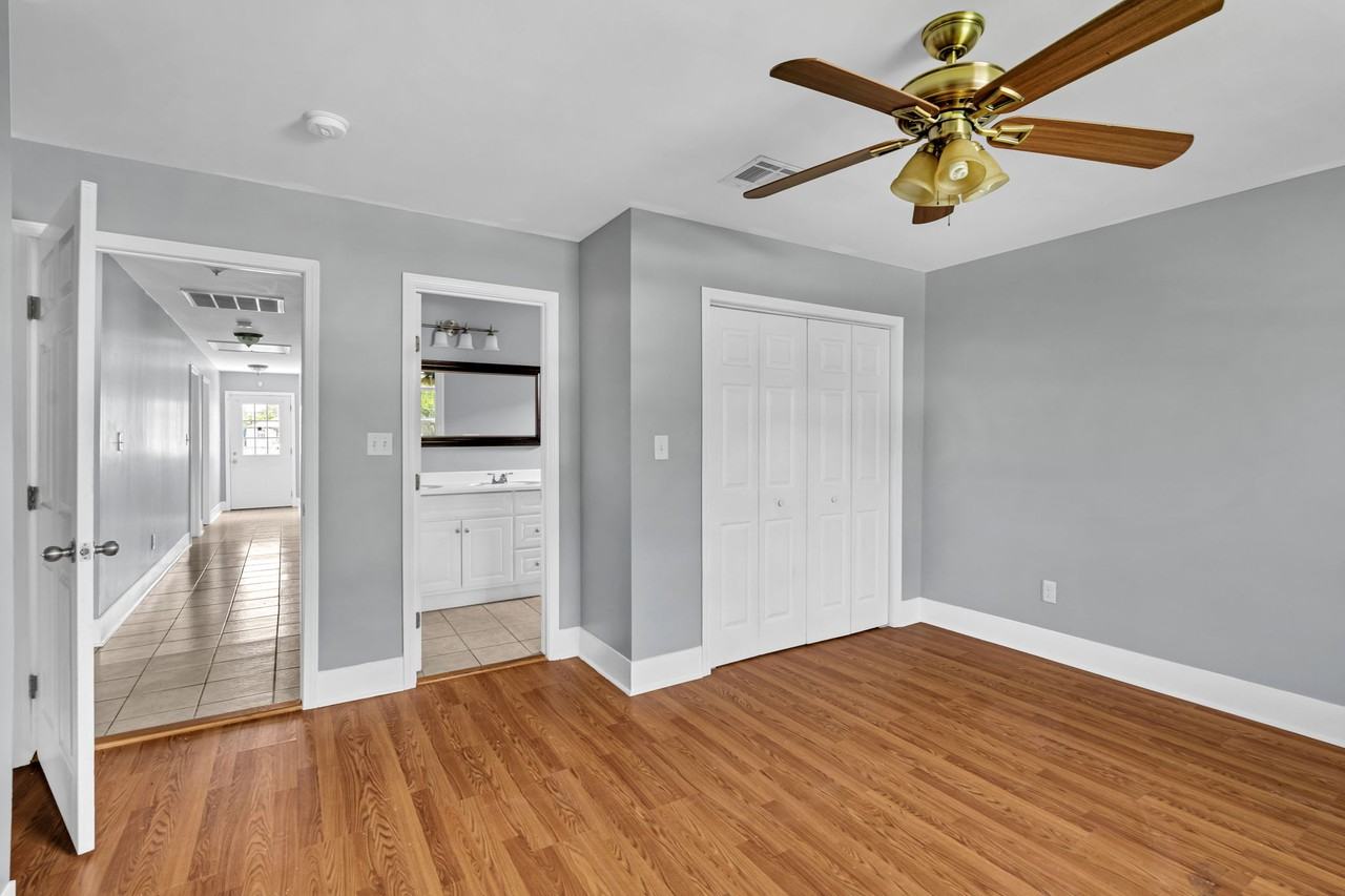 5151 Saint Anthony Ave #1 - Photo 7 of 19