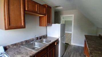featured image of 949 13th St #1