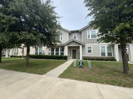 featured image of 724 Westfield Blvd #724