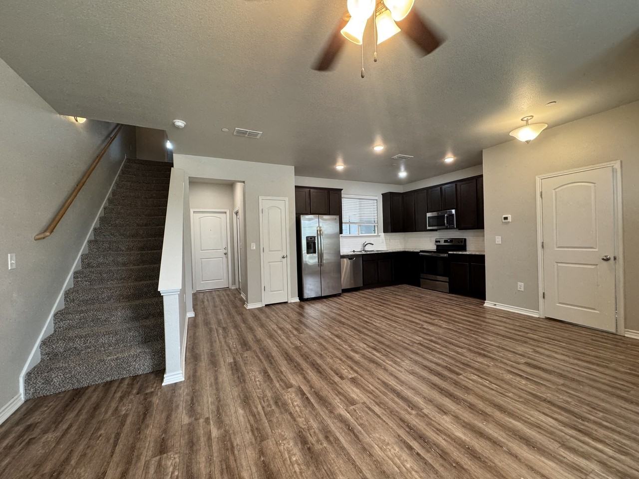 724 Westfield Blvd #724 - Photo 6 of 26