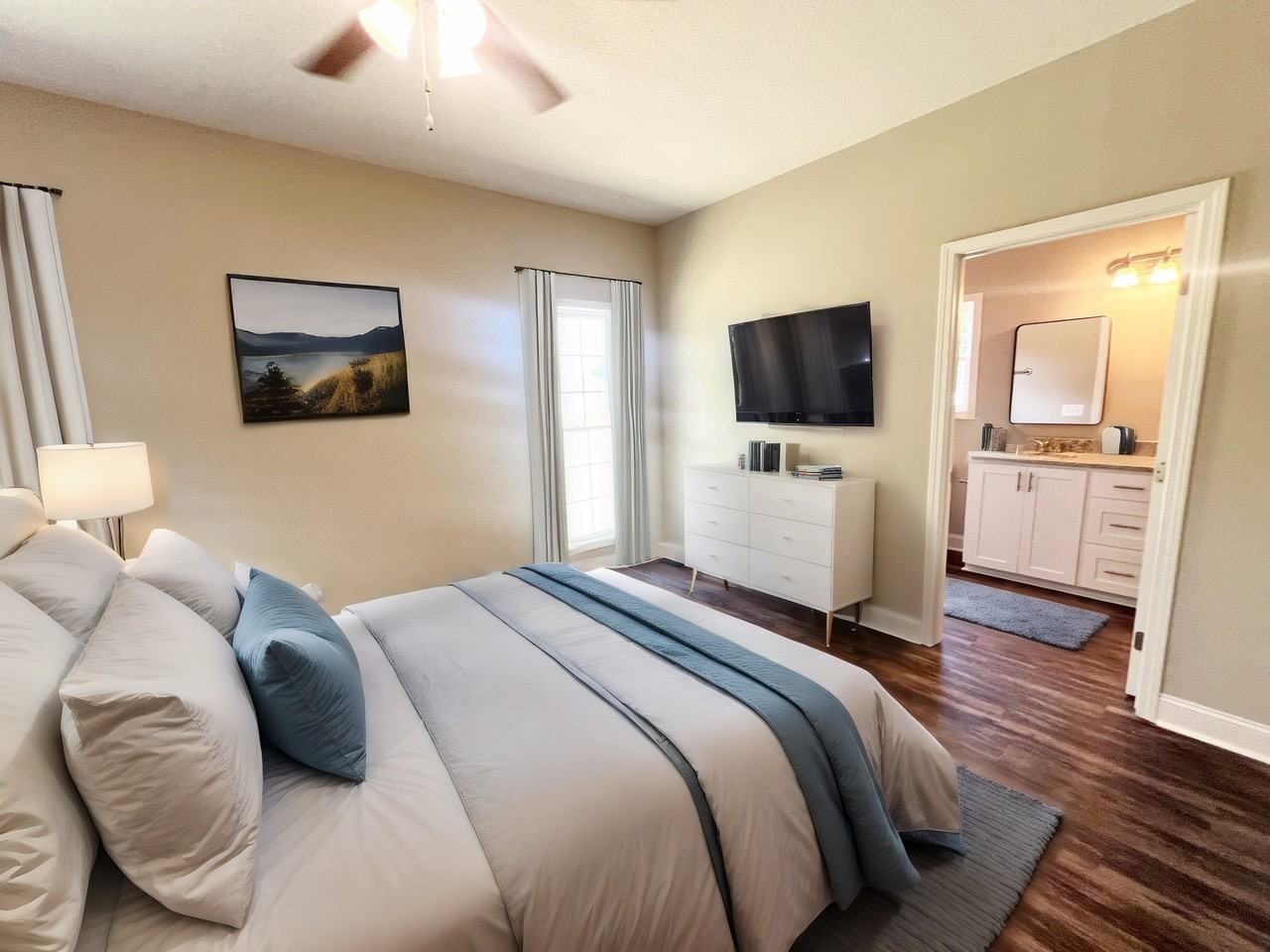 134 Orchard Way #1 - Photo 4 of 8