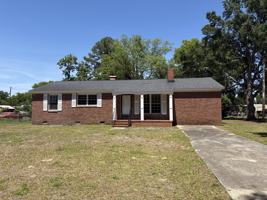 featured image of 216 Lakeland Dr #1