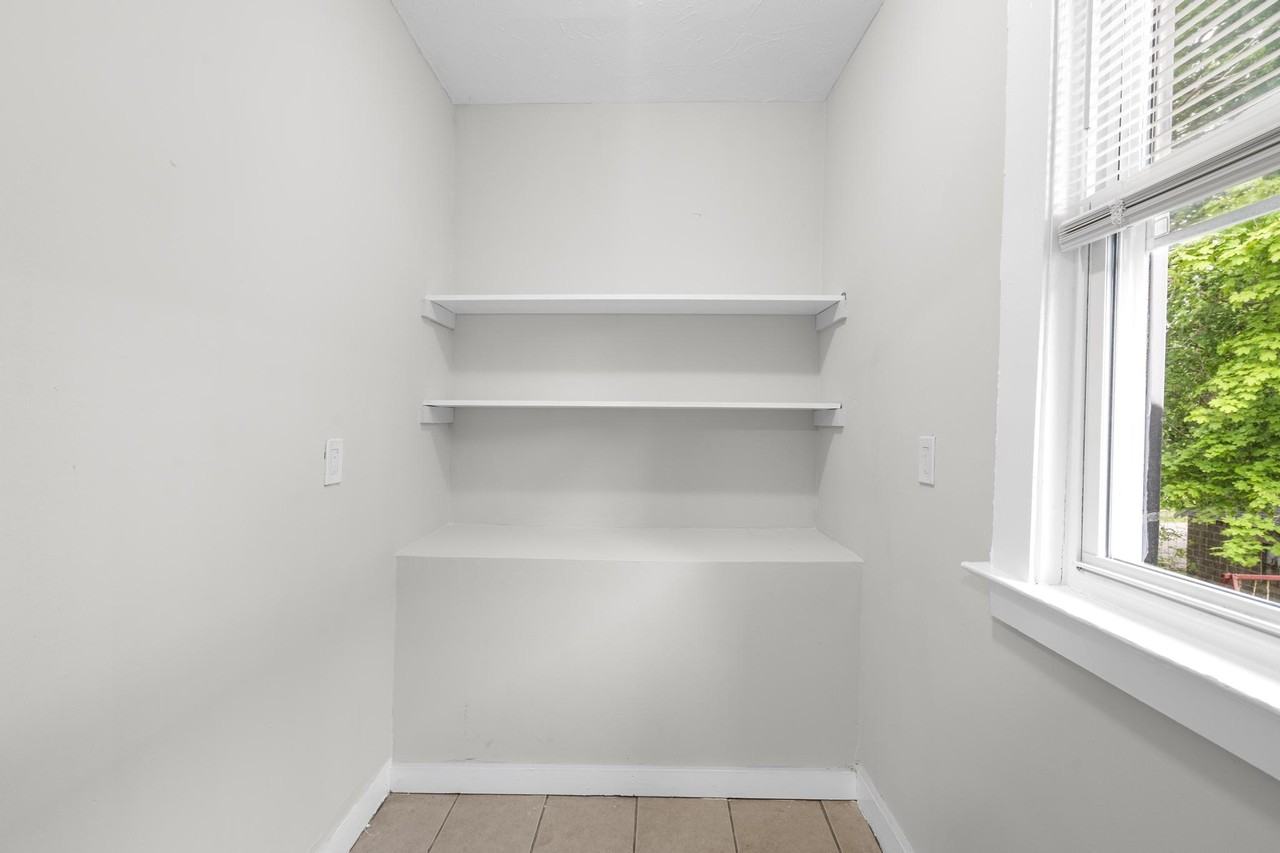 693 Dixwell Ave #2 - Photo 7 of 22
